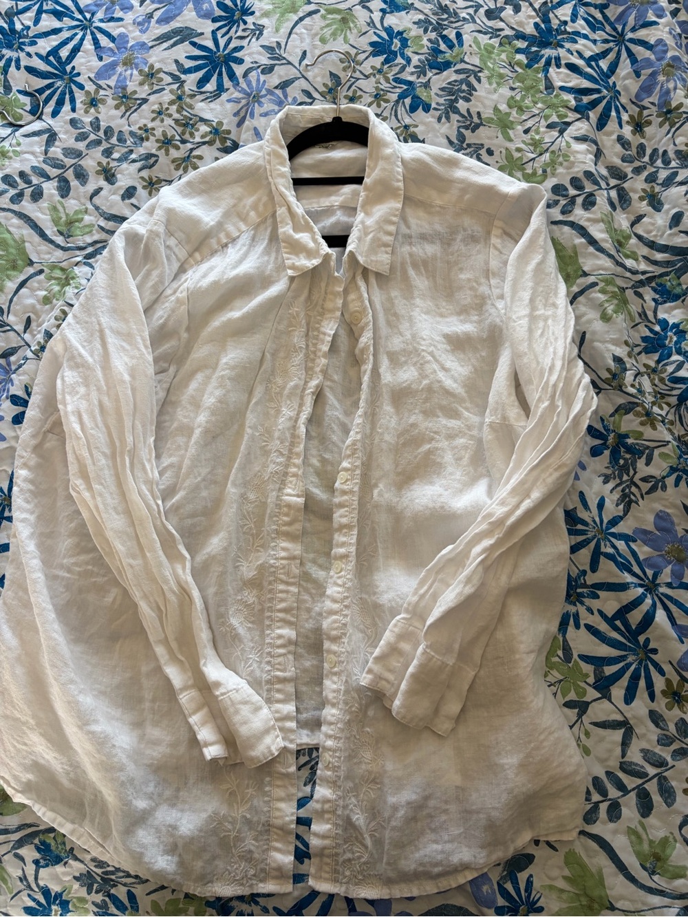 L.L. Bean White Linen Button-Up Blouse